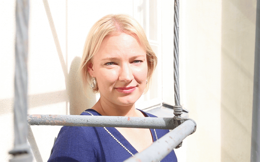 elisalainen_Laura_Pitkanen_GIF